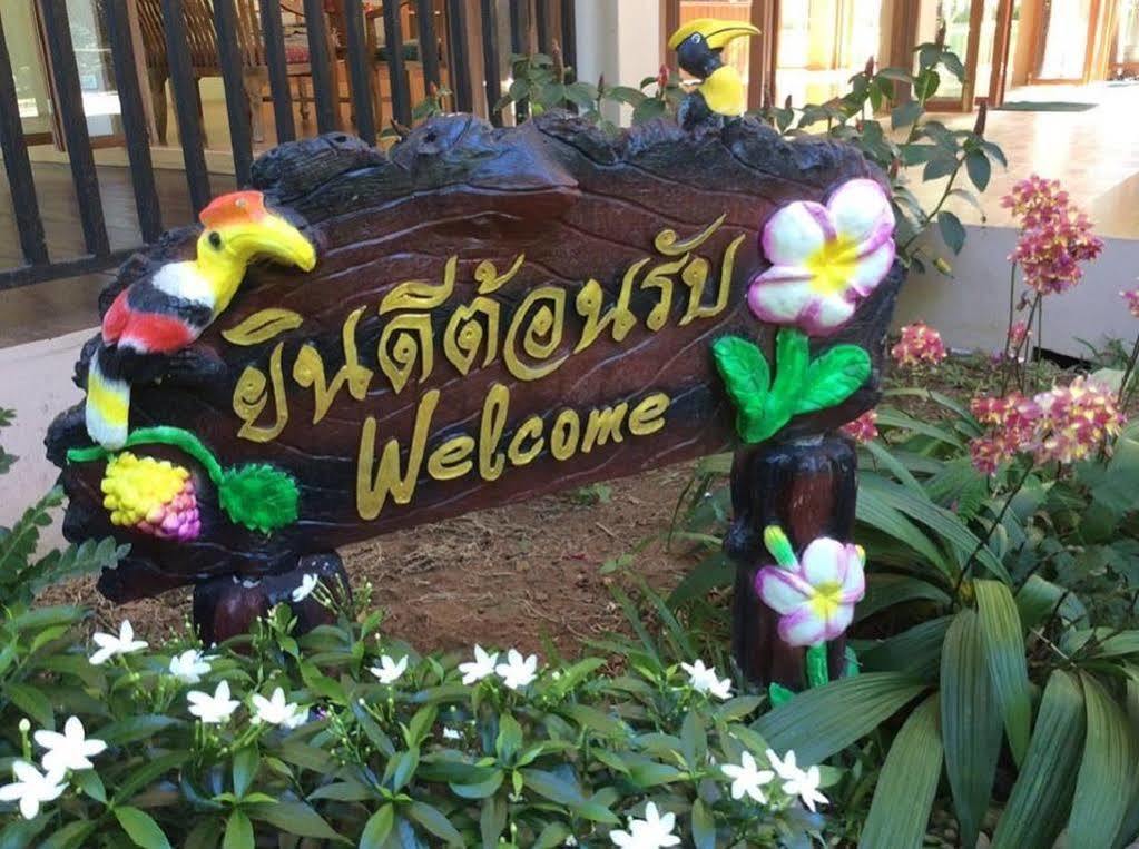 Cabbages & Condoms Khaoyai Resort Pak Chong Buitenkant foto